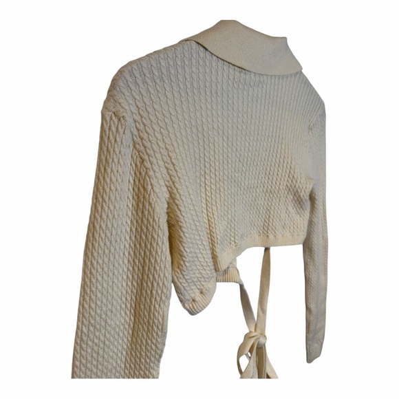 Danielle Bernstein Cropped Wrap Knit Top Tie Front Long Sleeve Cream Size M - Picture 9 of 14